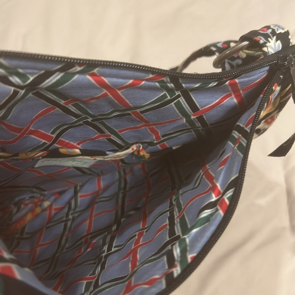 Vera Bradley Crossbody Bag LIKE NEW - Picture 5 of 6